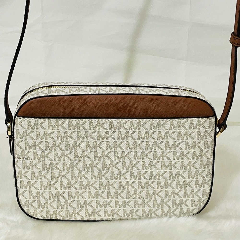 NWT Michael Kors Jet Set Large Logo Crossbody Bag - Picture 8 of 12